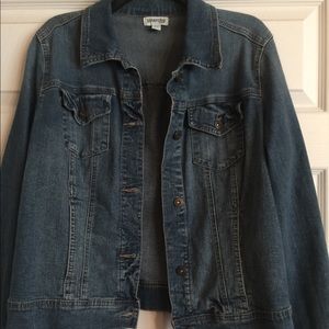 St John’s Bay jean jacket. Large